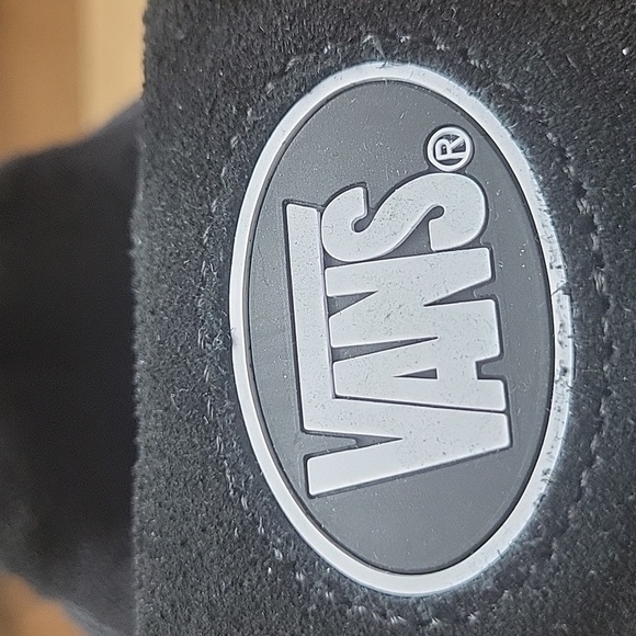 Van's speed Ls in the box authentic brand new. - Picture 5 of 13